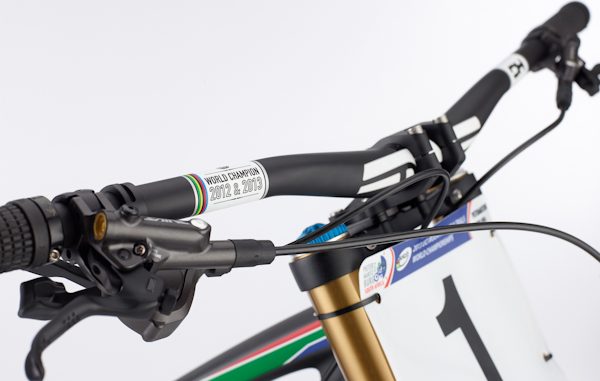 Santa Cruz offers limited-edition replica of Minnaar’s World Champion V10