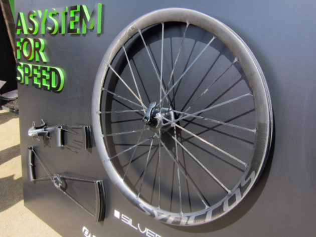 Sea Otter 2018: New carbon wheels from Syncros