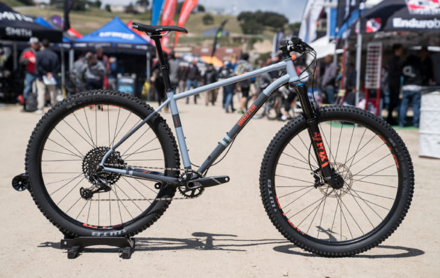 Sea Otter 2018: Breezer Lightning