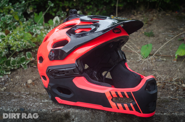 First Impression: Bell Super 2R